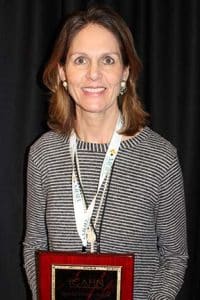  Julie Casper receives ICAHN's "Special Partner Award" for service